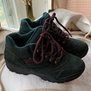Vintage Reebok Lace Up Hiking Boots Size 6